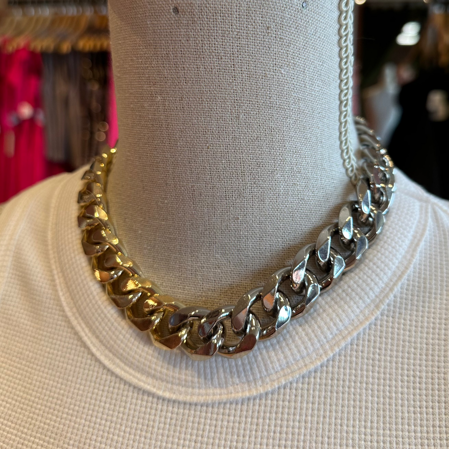 Billie Chain Sister Epic Necklace