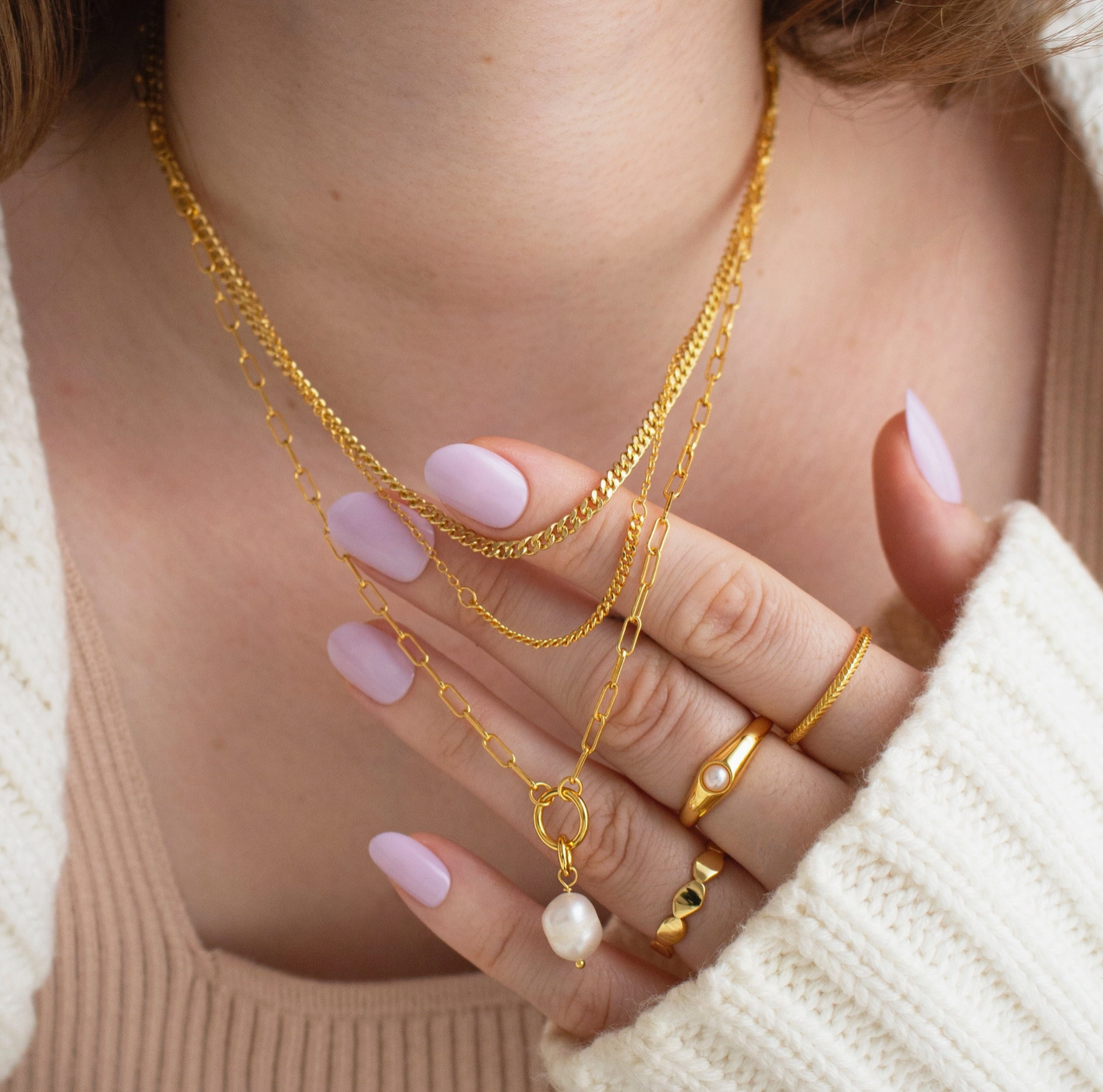Emily Pearl Layer Necklace