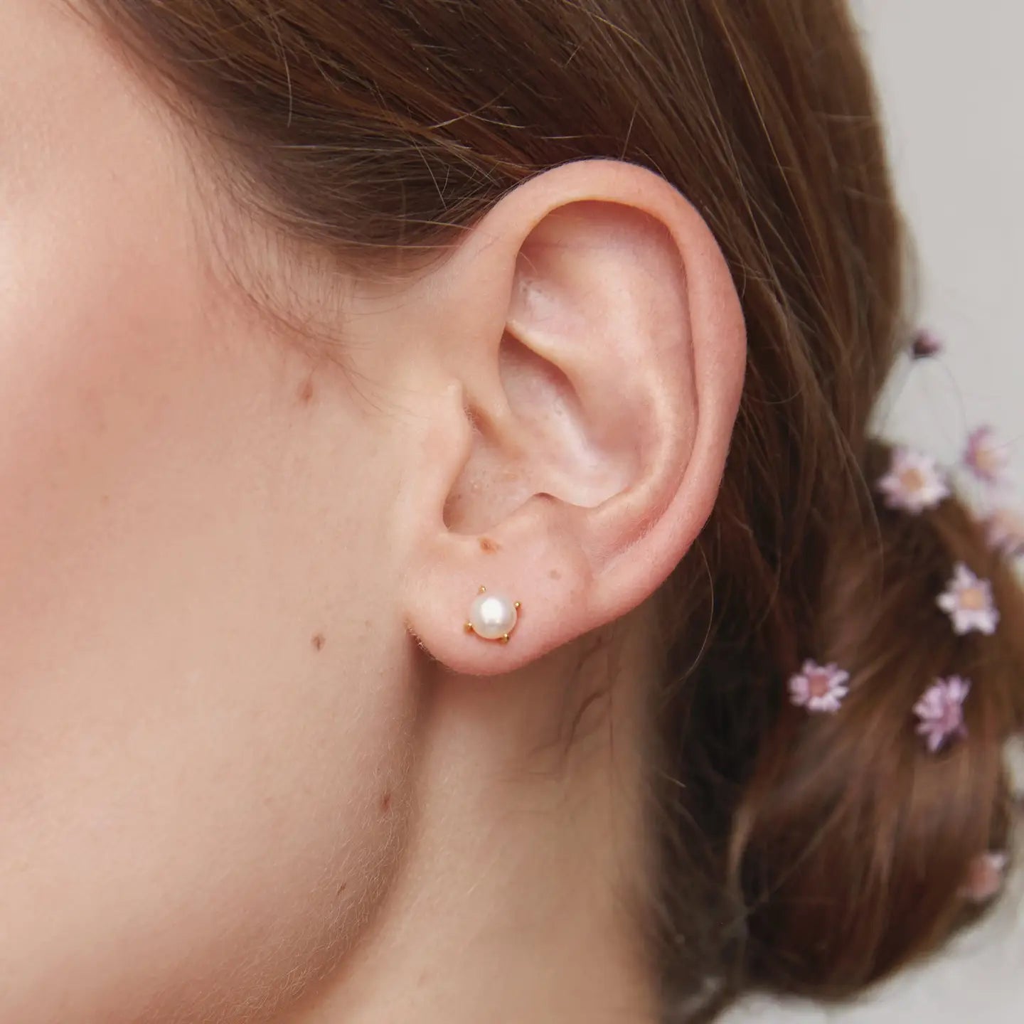Lilah Pearl Stud Earring